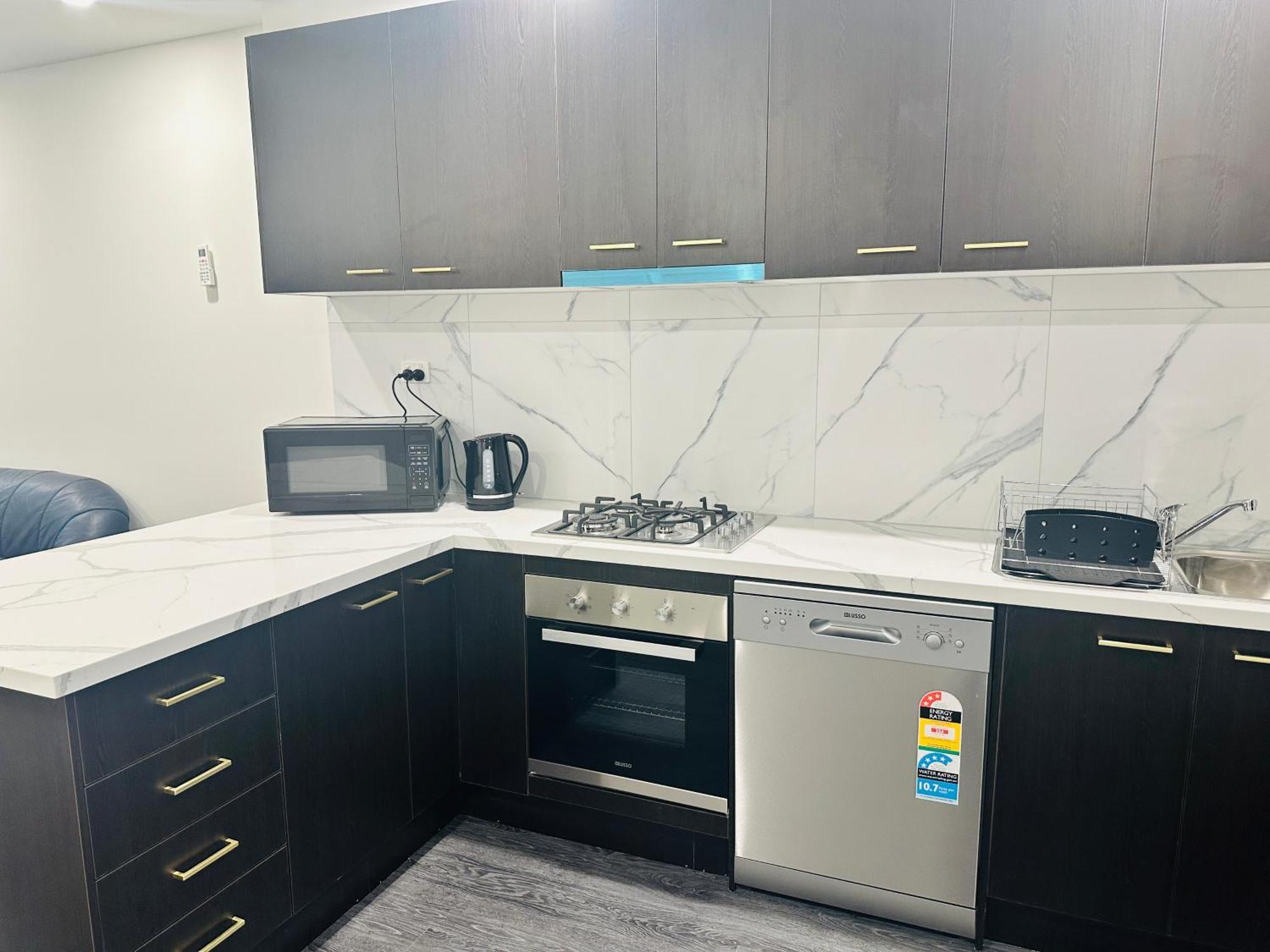 Exodus Dandenong Apartment Hotel Zewnętrze zdjęcie